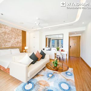 Studio Suite